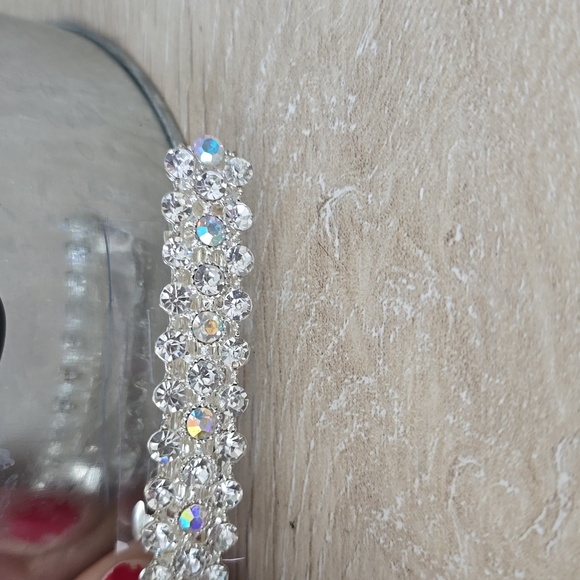 New Rhinestone Barrett - Picture 2 of 4